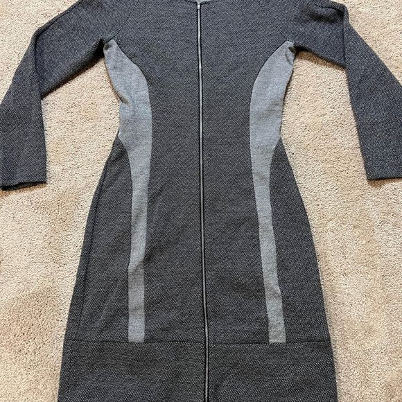 Women’s Theory  Long Sleeve Zip-UP Dress Size 6 - Picture 7 of 8